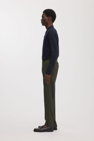 Slim Chino