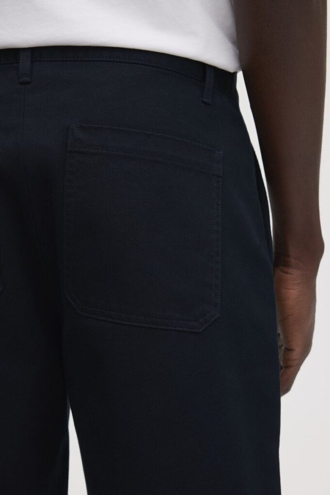 The Loose Twill Chino