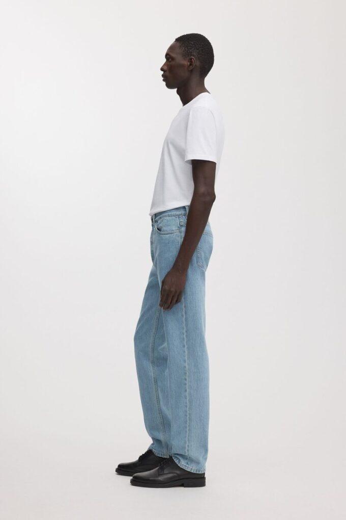 The Regular Jeans