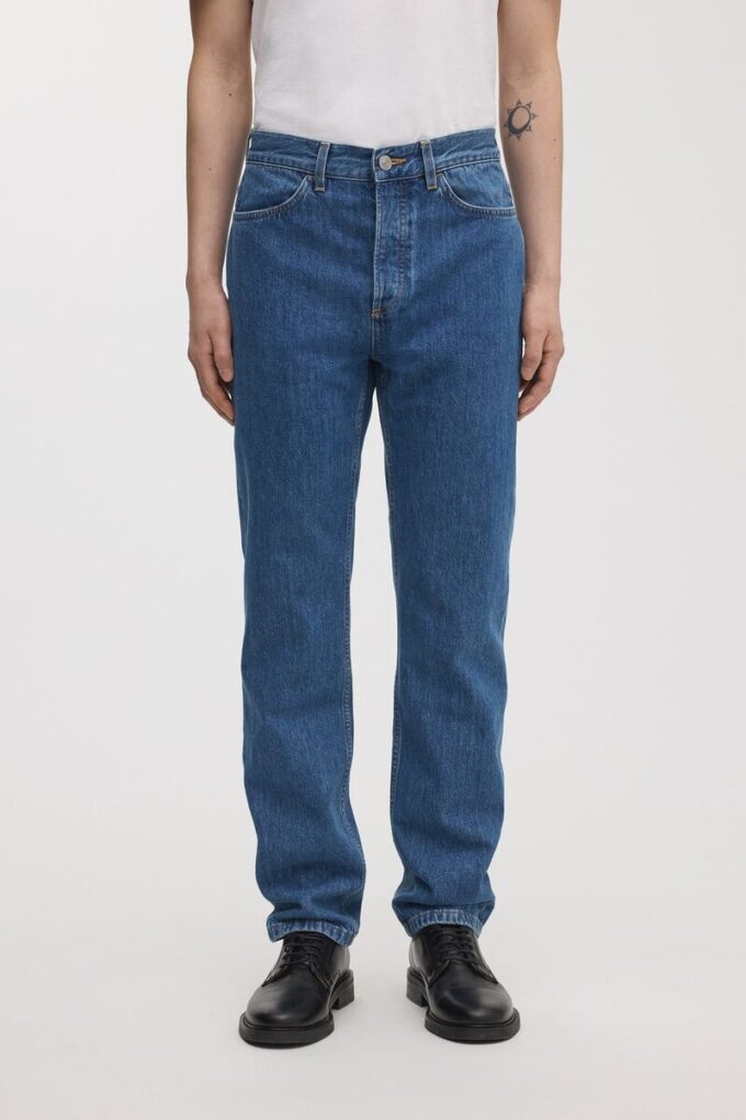 The Regular Jeans