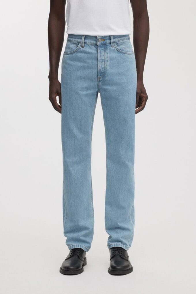 The Regular Jeans