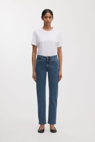 The Standard Jeans