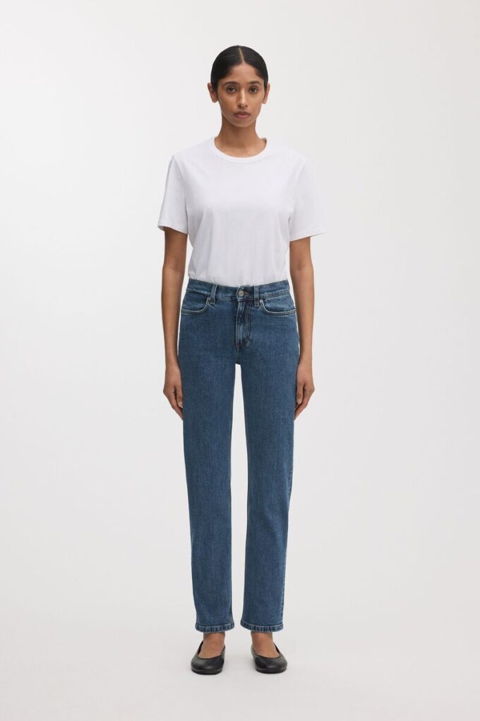 The Standard Jeans